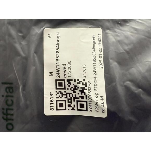 NWT Halara Stand Collar Back Long Sleeve Work Blouse Black M - Picture 13 of 13